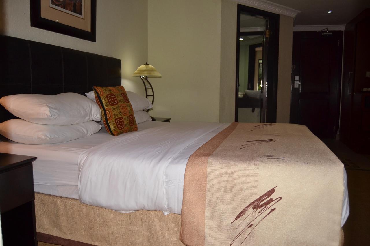 Zawadi House Lodge Аруша Екстер'єр фото