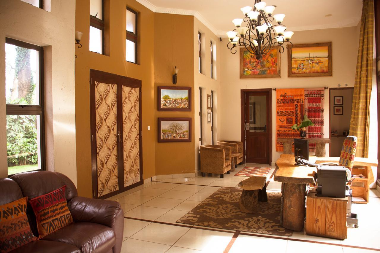 Zawadi House Lodge Аруша Екстер'єр фото