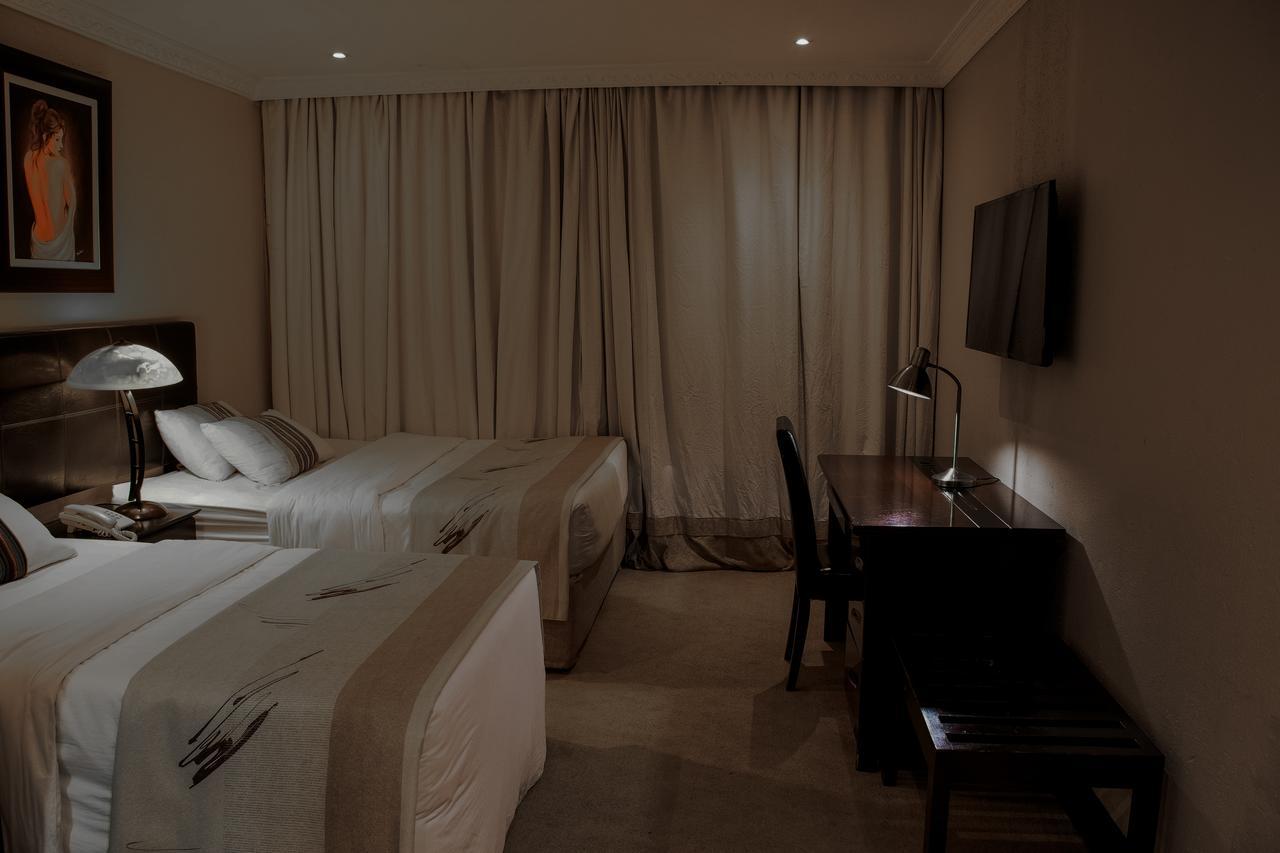 Zawadi House Lodge Аруша Екстер'єр фото